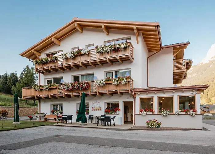 Garnì Aurora Bed&Breakfast Soraga